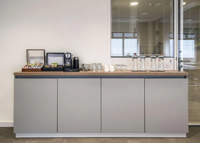 Element Άμστερνταμ