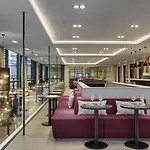Hotel Element
