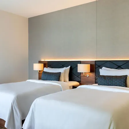 Hotel Element 4*