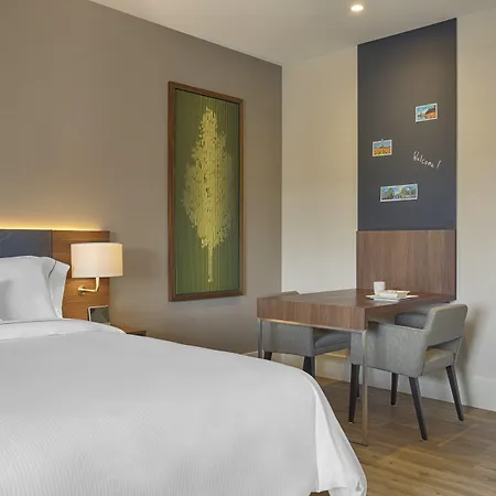 Element By Marriott Ξενοδοχείο 4*