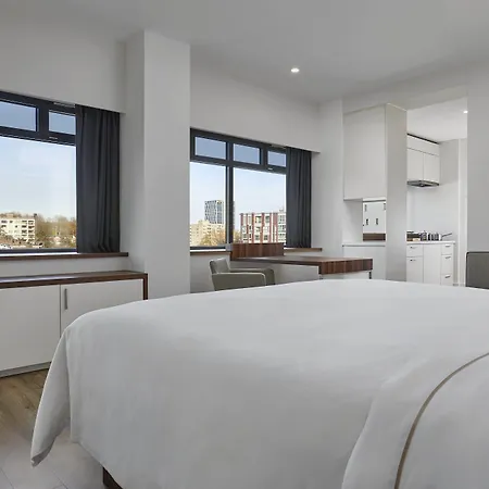 호텔 Element By Marriott 4*