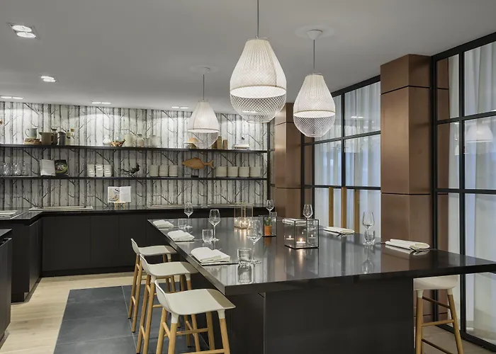 Element アムステルダム