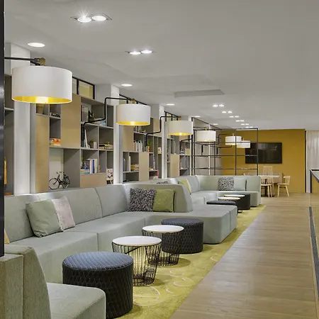 Element Hotel Amsterdam