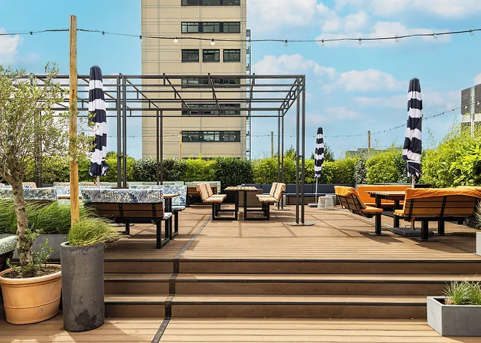 Element Отель Амстердам